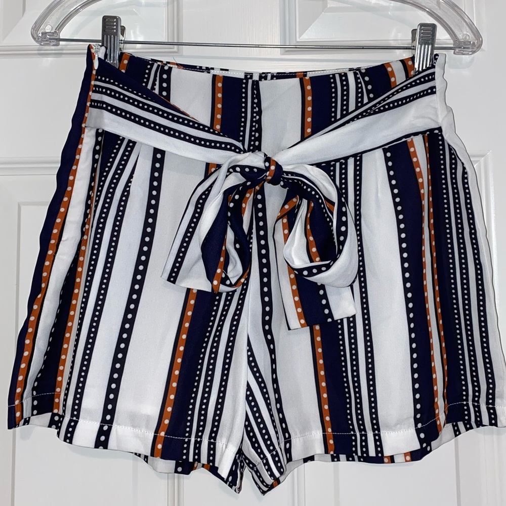 Flowy shorts